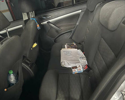 Сірий Шкода Октавія, об'ємом двигуна 1.8 л та пробігом 300 тис. км за 7200 $, фото 11 на Automoto.ua
