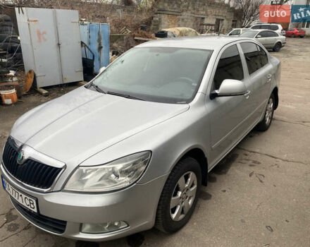 Сірий Шкода Октавія, об'ємом двигуна 1.8 л та пробігом 250 тис. км за 7000 $, фото 1 на Automoto.ua