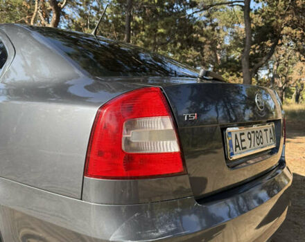 Шкода Октавия 2012 в Днепре (Днепропетровске) на Automoto.ua Серый Шкода Октавия, объемом двигателя 1.8 л и пробегом 241 тыс. км за 7500 $, фото 6 на Automoto.ua