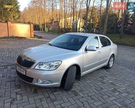 Сірий Шкода Октавія, об'ємом двигуна 1.6 л та пробігом 230 тис. км за 7777 $, фото 2 на Automoto.ua