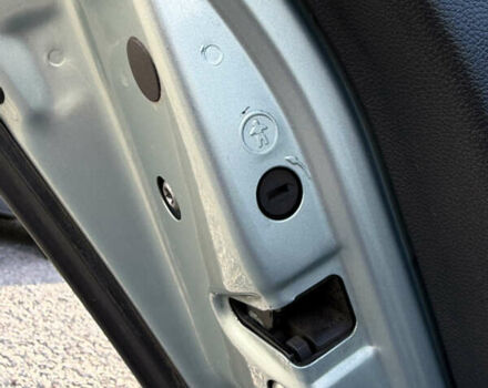 Серый Шкода Октавия, объемом двигателя 1.6 л и пробегом 246 тыс. км за 7999 $, фото 22 на Automoto.ua