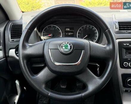 Сірий Шкода Октавія, об'ємом двигуна 1.8 л та пробігом 250 тис. км за 7800 $, фото 61 на Automoto.ua