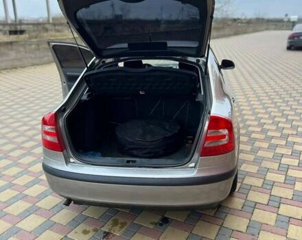 Серый Шкода Октавия, объемом двигателя 1.6 л и пробегом 235 тыс. км за 7500 $, фото 11 на Automoto.ua