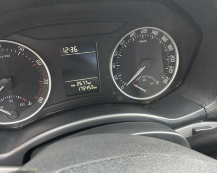 Сірий Шкода Октавія, об'ємом двигуна 1.6 л та пробігом 175 тис. км за 7600 $, фото 10 на Automoto.ua