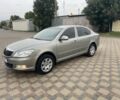 Серый Шкода Октавия, объемом двигателя 1.6 л и пробегом 220 тыс. км за 6200 $, фото 1 на Automoto.ua