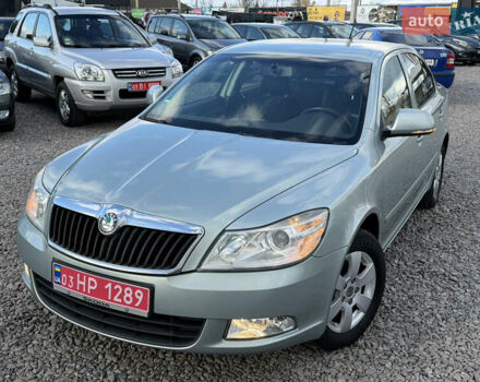 Серый Шкода Октавия, объемом двигателя 1.6 л и пробегом 246 тыс. км за 7999 $, фото 2 на Automoto.ua