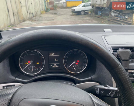 Сірий Шкода Октавія, об'ємом двигуна 1.8 л та пробігом 250 тис. км за 7000 $, фото 21 на Automoto.ua