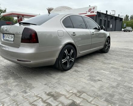 Сірий Шкода Октавія, об'ємом двигуна 1.6 л та пробігом 260 тис. км за 7500 $, фото 4 на Automoto.ua