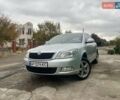 Серый Шкода Октавия, объемом двигателя 1.6 л и пробегом 210 тыс. км за 8500 $, фото 1 на Automoto.ua