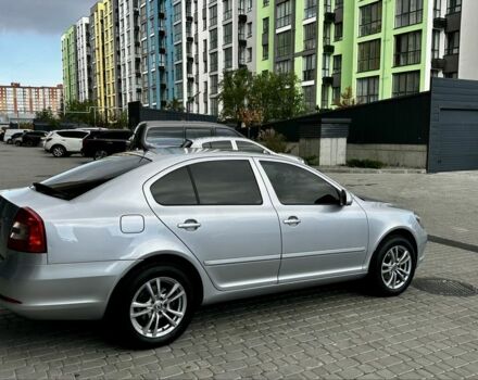 Серый Шкода Октавия, объемом двигателя 1.8 л и пробегом 370 тыс. км за 8200 $, фото 1 на Automoto.ua