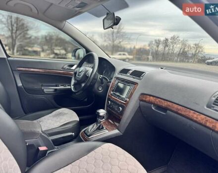 Серый Шкода Октавия, объемом двигателя 1.97 л и пробегом 295 тыс. км за 9700 $, фото 2 на Automoto.ua