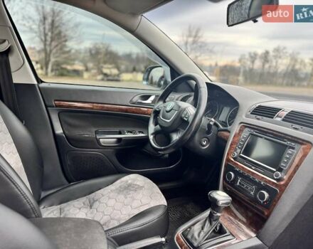 Серый Шкода Октавия, объемом двигателя 1.97 л и пробегом 295 тыс. км за 9700 $, фото 6 на Automoto.ua