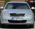 Сірий Шкода Октавія, об'ємом двигуна 1.8 л та пробігом 250 тис. км за 7800 $, фото 9 на Automoto.ua
