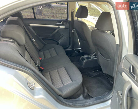 Серый Шкода Октавия, объемом двигателя 1.6 л и пробегом 254 тыс. км за 7500 $, фото 19 на Automoto.ua