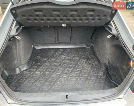 Сірий Шкода Октавія, об'ємом двигуна 1.8 л та пробігом 250 тис. км за 7000 $, фото 18 на Automoto.ua