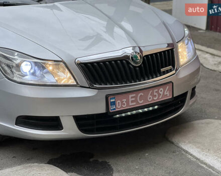Сірий Шкода Октавія, об'ємом двигуна 0 л та пробігом 252 тис. км за 7499 $, фото 22 на Automoto.ua
