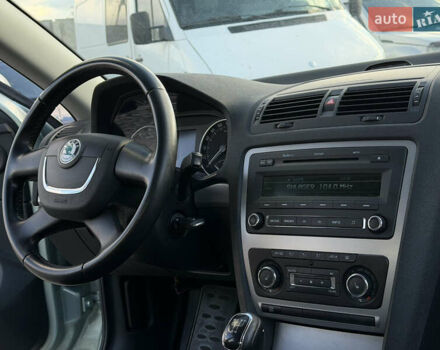 Серый Шкода Октавия, объемом двигателя 1.6 л и пробегом 246 тыс. км за 7999 $, фото 30 на Automoto.ua