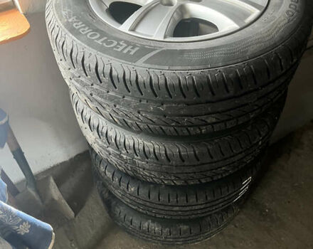 Серый Шкода Октавия, объемом двигателя 1.6 л и пробегом 204 тыс. км за 8000 $, фото 11 на Automoto.ua