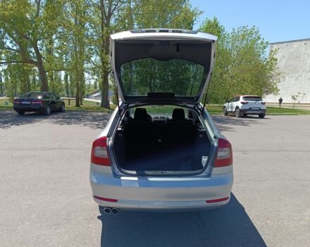 Серый Шкода Октавия, объемом двигателя 1.8 л и пробегом 202 тыс. км за 8700 $, фото 2 на Automoto.ua