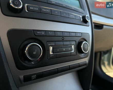 Серый Шкода Октавия, объемом двигателя 1.6 л и пробегом 246 тыс. км за 7999 $, фото 39 на Automoto.ua