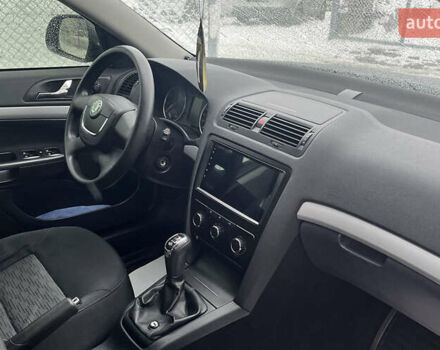 Сірий Шкода Октавія, об'ємом двигуна 1.8 л та пробігом 182 тис. км за 8600 $, фото 12 на Automoto.ua