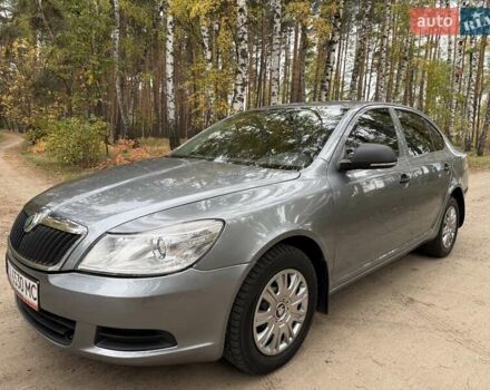 Серый Шкода Октавия, объемом двигателя 1.6 л и пробегом 173 тыс. км за 7700 $, фото 2 на Automoto.ua