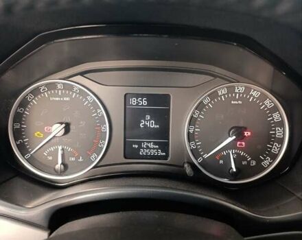 Сірий Шкода Октавія, об'ємом двигуна 1.6 л та пробігом 235 тис. км за 8400 $, фото 29 на Automoto.ua