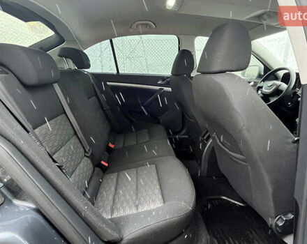 Сірий Шкода Октавія, об'ємом двигуна 1.8 л та пробігом 182 тис. км за 8600 $, фото 22 на Automoto.ua