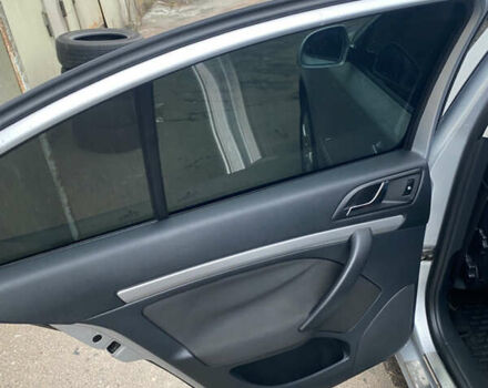 Сірий Шкода Октавія, об'ємом двигуна 1.8 л та пробігом 250 тис. км за 7000 $, фото 15 на Automoto.ua