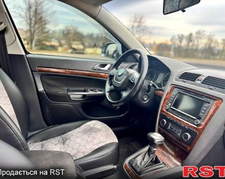 Серый Шкода Октавия, объемом двигателя 2 л и пробегом 295 тыс. км за 9700 $, фото 8 на Automoto.ua