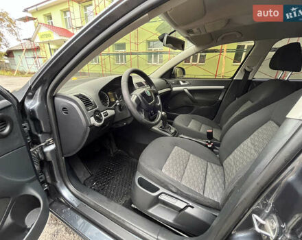 Сірий Шкода Октавія, об'ємом двигуна 1.6 л та пробігом 297 тис. км за 7600 $, фото 8 на Automoto.ua