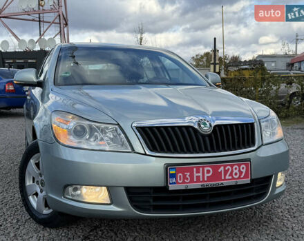 Серый Шкода Октавия, объемом двигателя 1.6 л и пробегом 246 тыс. км за 7999 $, фото 4 на Automoto.ua