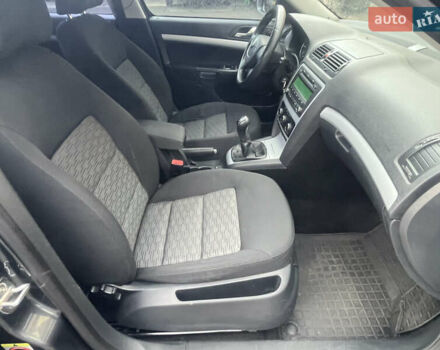 Шкода Октавія 2012 у Нежине на Automoto.ua Сірий Шкода Октавія, об'ємом двигуна 1.6 л та пробігом 215 тис. км за 8700 $, фото 12 на Automoto.ua