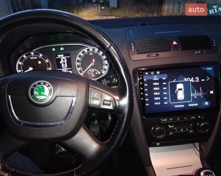 Серый Шкода Октавия, объемом двигателя 1.2 л и пробегом 183 тыс. км за 9000 $, фото 17 на Automoto.ua