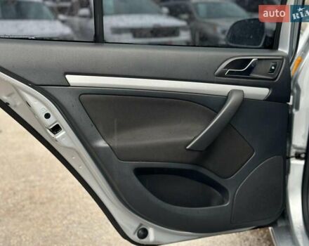 Сірий Шкода Октавія, об'ємом двигуна 1.4 л та пробігом 196 тис. км за 7440 $, фото 22 на Automoto.ua