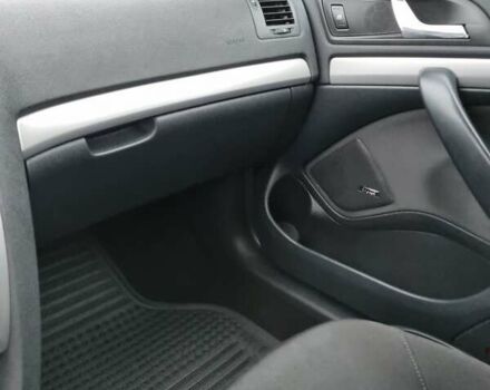 Сірий Шкода Октавія, об'ємом двигуна 2 л та пробігом 245 тис. км за 9200 $, фото 23 на Automoto.ua