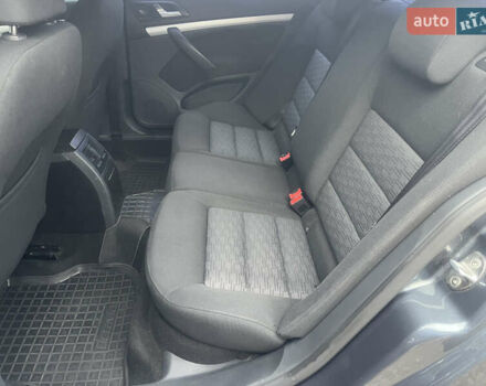 Шкода Октавія 2012 у Нежине на Automoto.ua Сірий Шкода Октавія, об'ємом двигуна 1.6 л та пробігом 215 тис. км за 8700 $, фото 11 на Automoto.ua