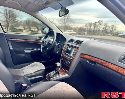 Серый Шкода Октавия, объемом двигателя 2 л и пробегом 295 тыс. км за 9700 $, фото 6 на Automoto.ua