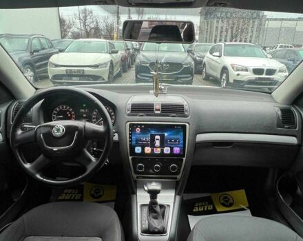 Серый Шкода Октавия, объемом двигателя 1.6 л и пробегом 210 тыс. км за 8500 $, фото 11 на Automoto.ua