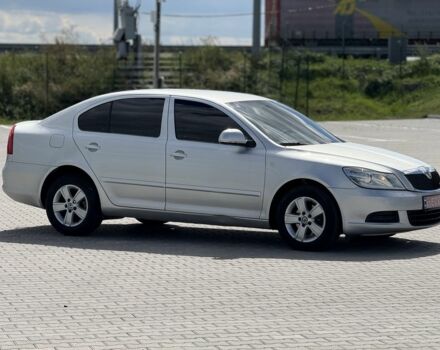 Сірий Шкода Октавія, об'ємом двигуна 1.6 л та пробігом 250 тис. км за 7499 $, фото 17 на Automoto.ua