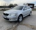 Сірий Шкода Октавія, об'ємом двигуна 1.8 л та пробігом 250 тис. км за 8550 $, фото 1 на Automoto.ua