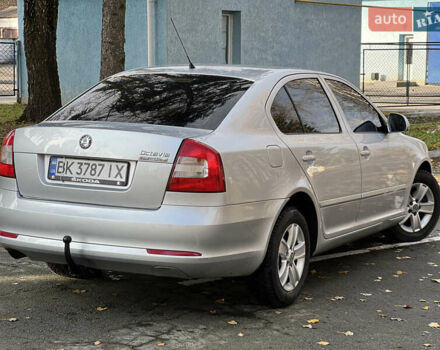 Серый Шкода Октавия, объемом двигателя 1.6 л и пробегом 254 тыс. км за 7500 $, фото 8 на Automoto.ua