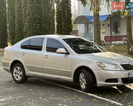 Серый Шкода Октавия, объемом двигателя 1.6 л и пробегом 254 тыс. км за 7500 $, фото 6 на Automoto.ua