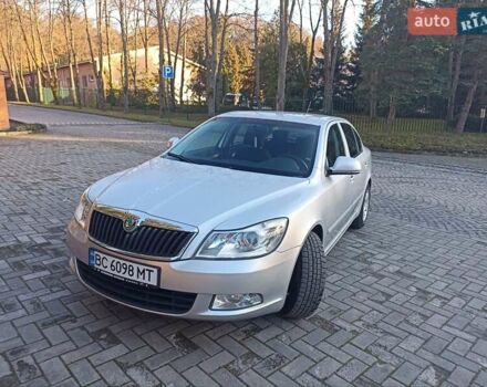 Сірий Шкода Октавія, об'ємом двигуна 1.6 л та пробігом 230 тис. км за 7777 $, фото 1 на Automoto.ua