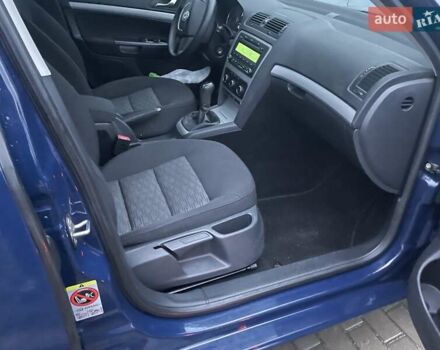 Серый Шкода Октавия, объемом двигателя 1.4 л и пробегом 161 тыс. км за 6899 $, фото 16 на Automoto.ua