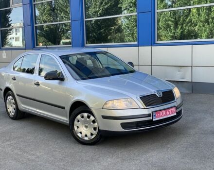 Шкода Октавия 2012 в Киеве на Automoto.ua Серый Шкода Октавия, объемом двигателя 1.6 л и пробегом 190 тыс. км за 6999 $, фото 1 на Automoto.ua