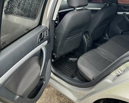 Серый Шкода Октавия, объемом двигателя 1.6 л и пробегом 204 тыс. км за 8000 $, фото 9 на Automoto.ua