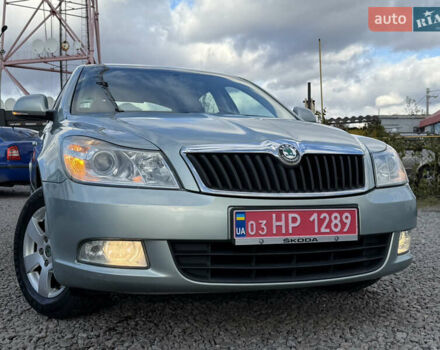 Серый Шкода Октавия, объемом двигателя 1.6 л и пробегом 246 тыс. км за 7999 $, фото 6 на Automoto.ua