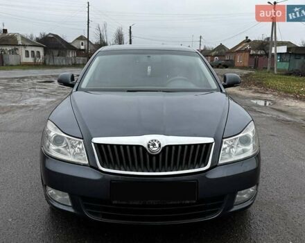 Серый Шкода Октавия, объемом двигателя 1.8 л и пробегом 180 тыс. км за 6980 $, фото 2 на Automoto.ua