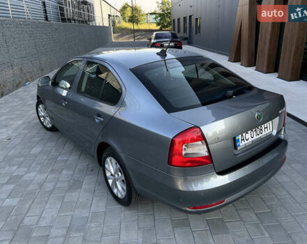 Серый Шкода Октавия, объемом двигателя 1.6 л и пробегом 220 тыс. км за 8500 $, фото 62 на Automoto.ua